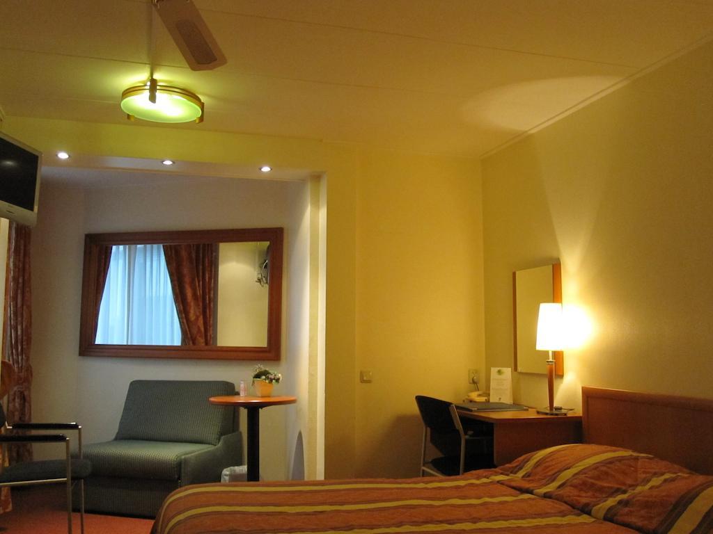 Hotel Kuik Ruinen Cameră foto